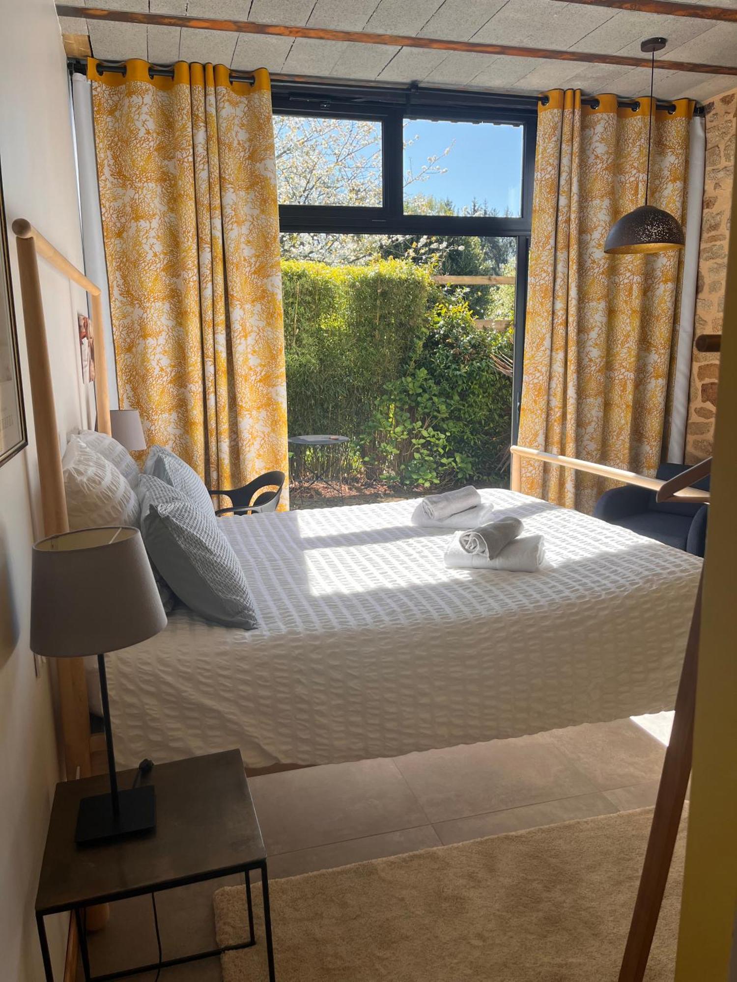 La Sellerie Bed and Breakfast Romagne  Εξωτερικό φωτογραφία